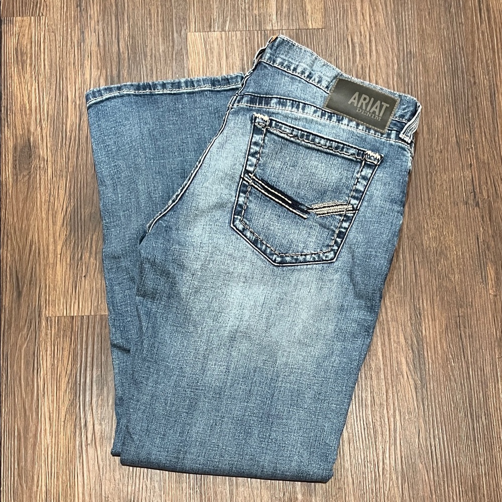 Ariat Men's Slim Fit Straight Leg 33/30